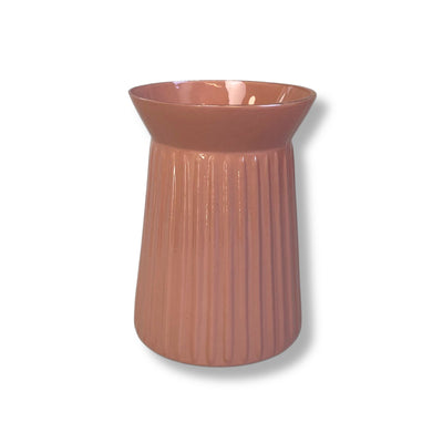 Rillet vase i flere farver